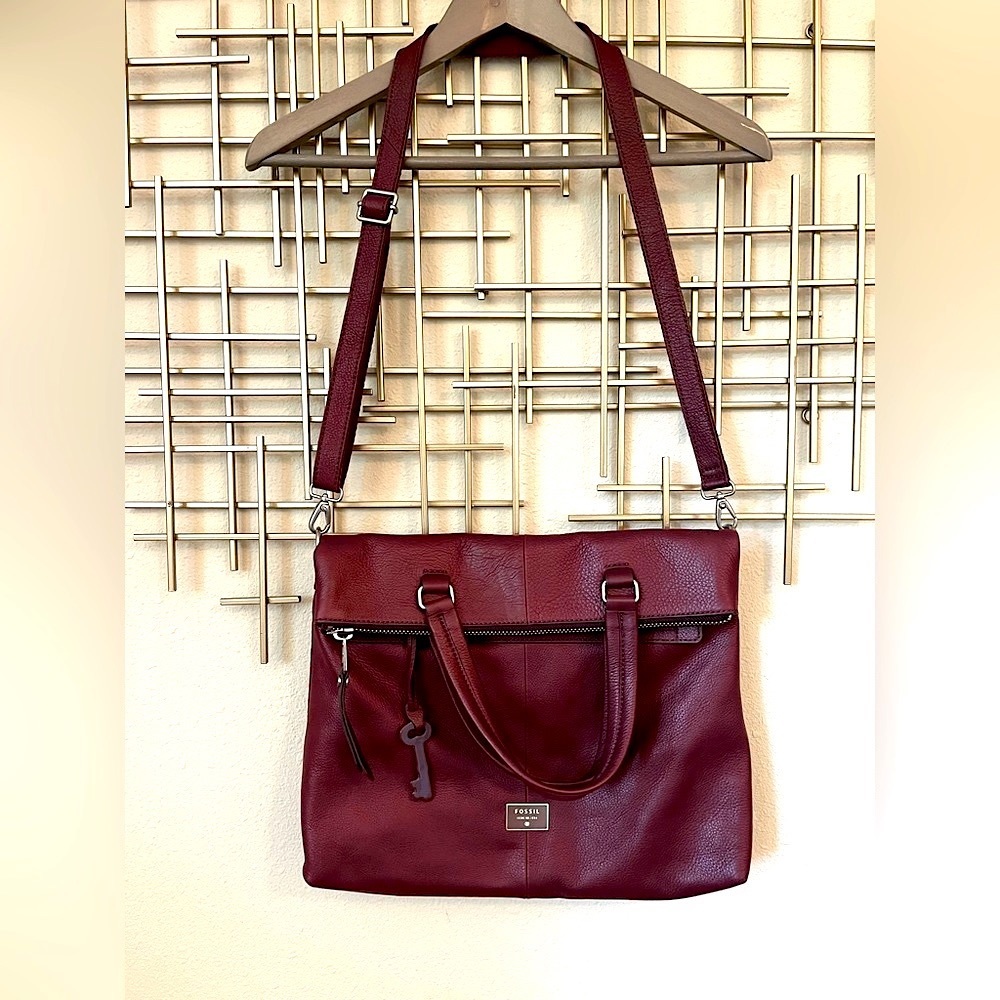 FOSSIL Like-New Dawson Fold-Over Crossbody Leather Tote/Purse